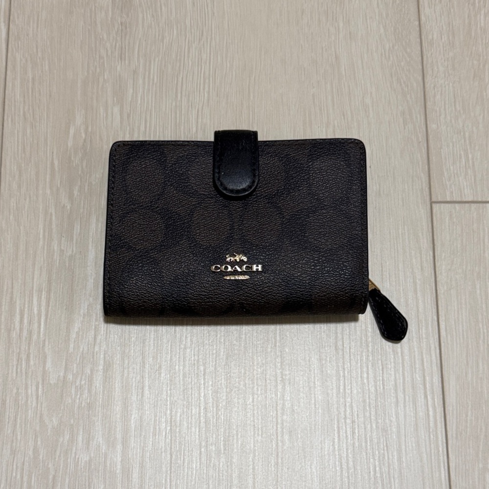 Coach Black Brown Signature Wallet